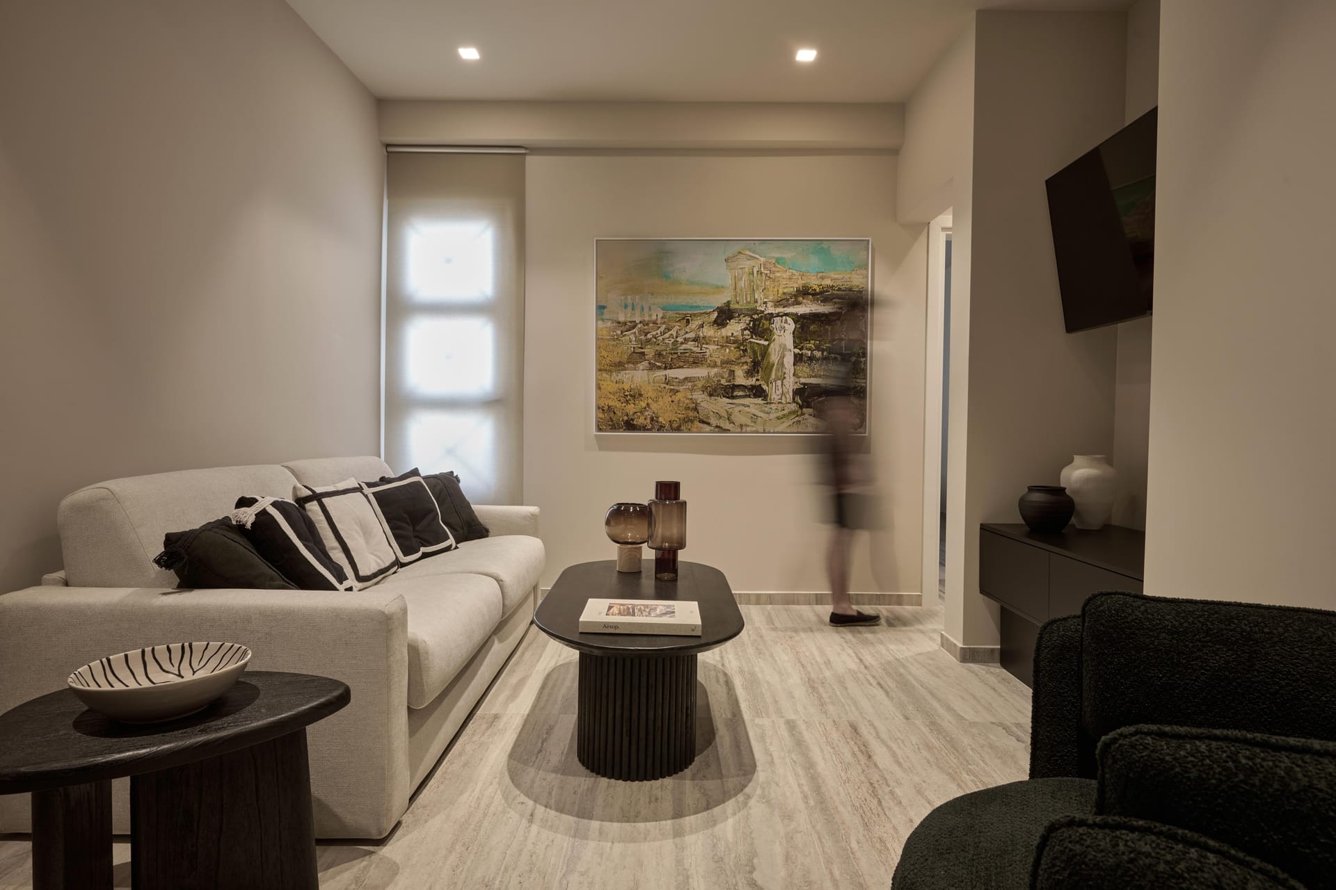 Vision Top Floor One Bedroom Apartment