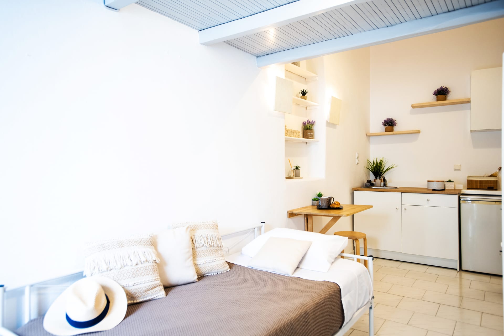 Whitelist Maisonette III