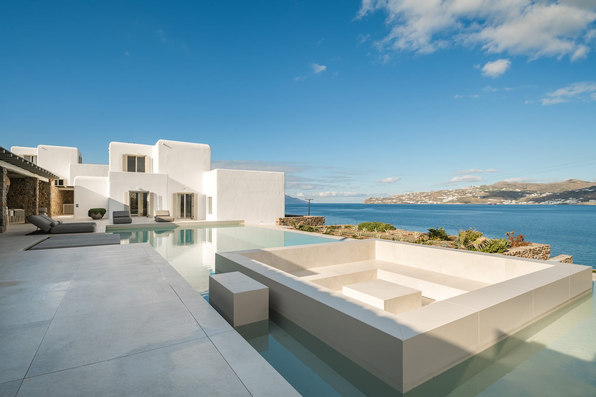 Whitelist Mykonos 2, Ornos, Grčka — Villa Mare Blu