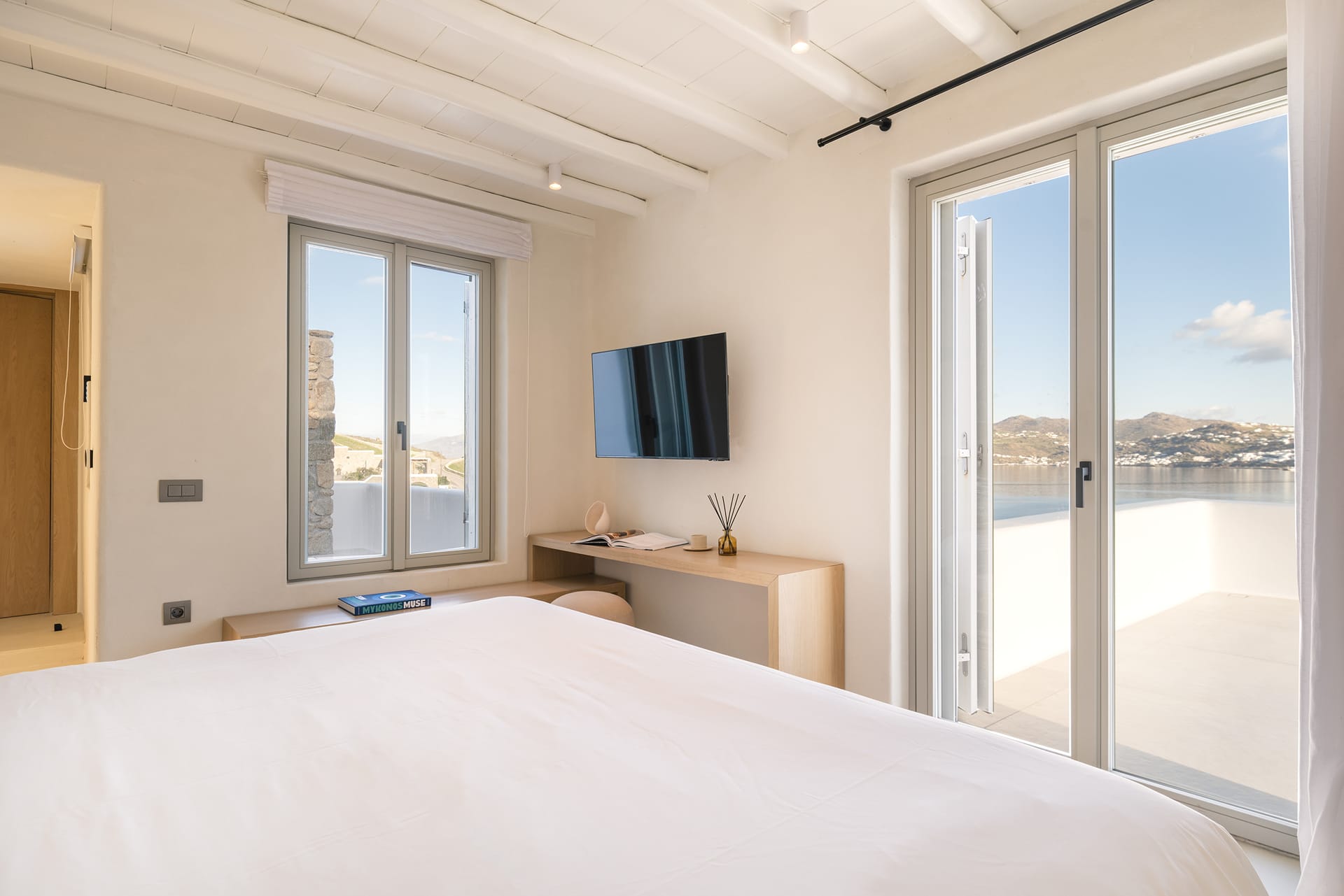 Whitelist Mykonos 2, Ornos, Grčka — Villa Mare Blu