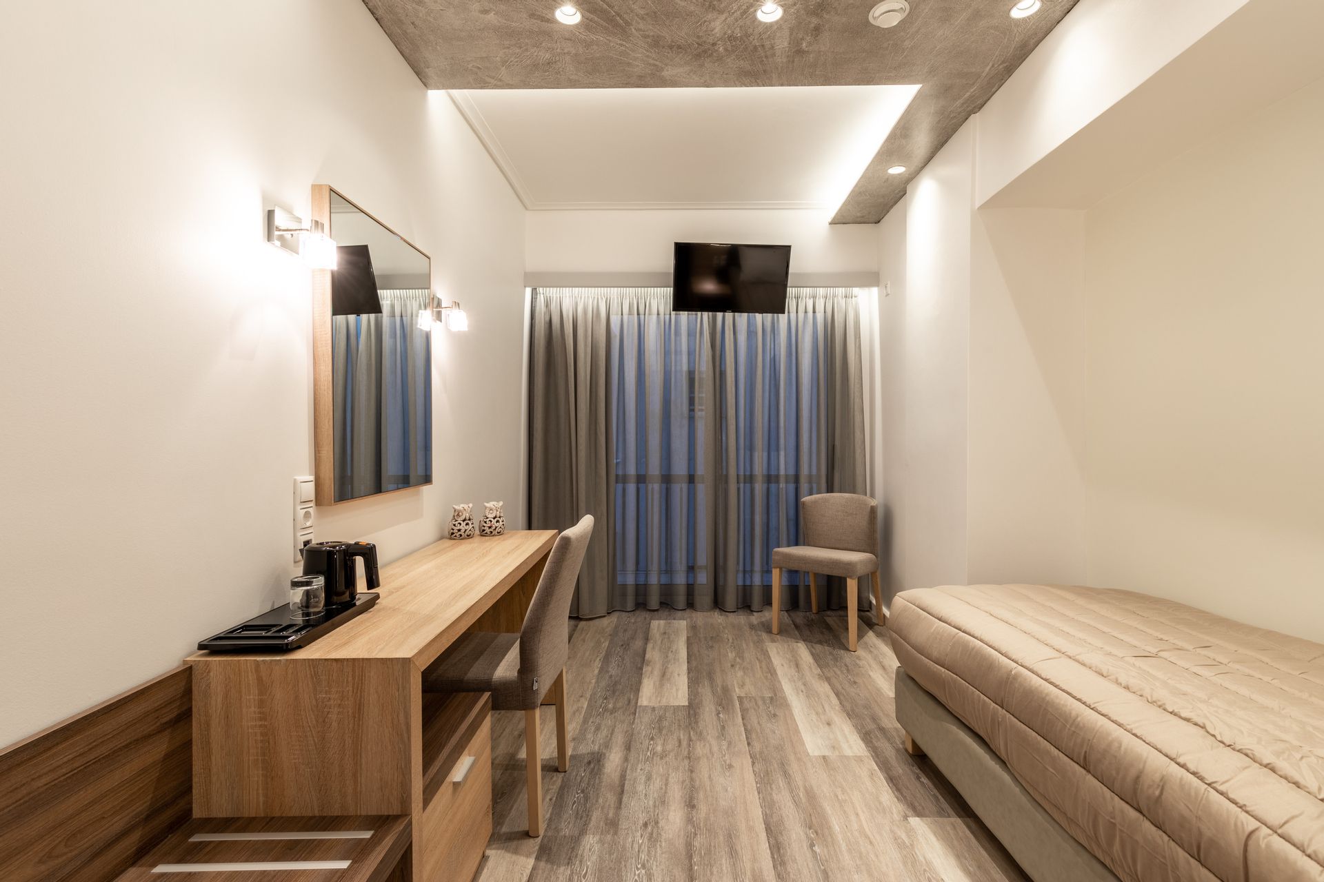 Superior Twin/Double Room