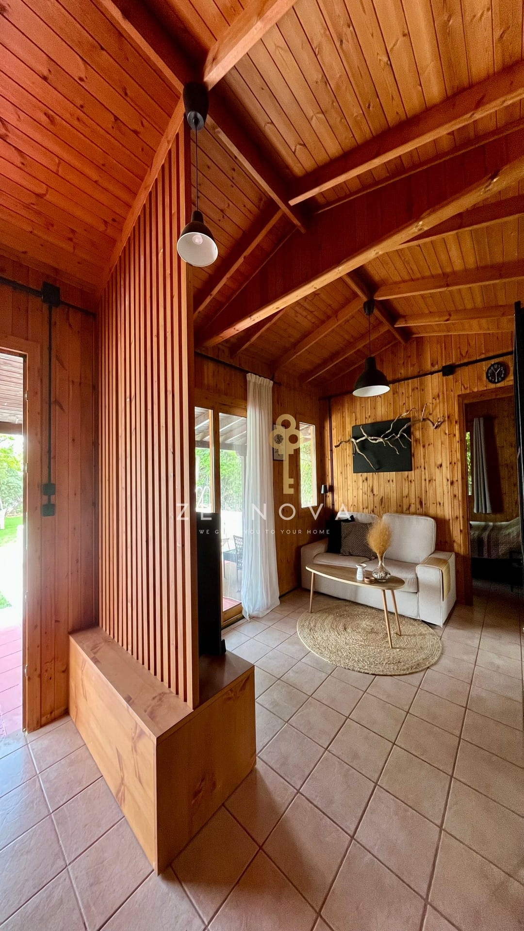 Zennova #25 Casa Mocha