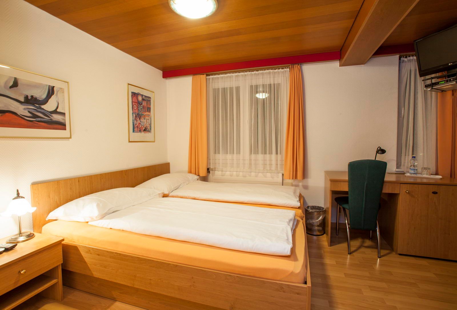 Standard Double Room Zur Hotel Zurich, Switzerland Book Online