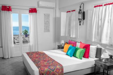 Abelonas Maisonette with Caldera View