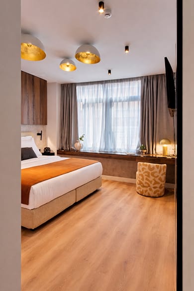 Premium Room with Street View