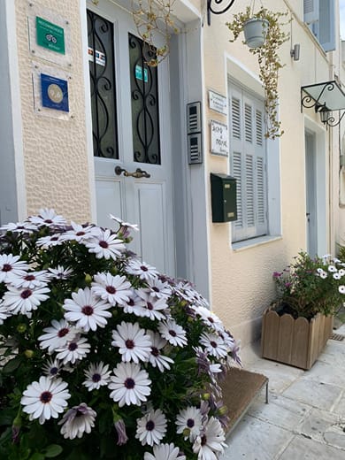 Acro & Polis - Image 6