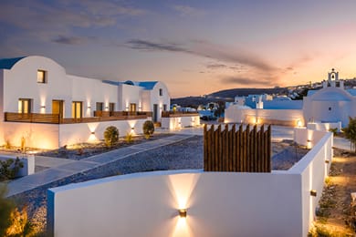 Acro Caldo Suites - Image 3