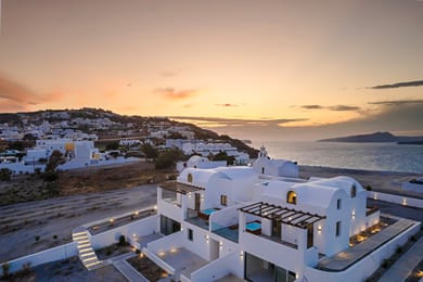 Acro Caldo Suites - Image 2