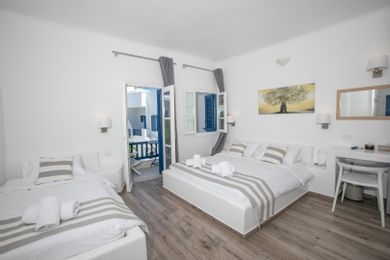 Deluxe Two Bedroom Family Room Garden View