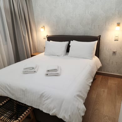 Athina - Superior Two Bedroom Apartment