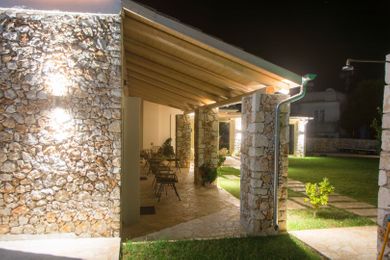 Acrothea Perdika - Image 2