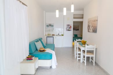 One-Bedroom Apartment with Caldera View and Private Terrace (3 Adults)