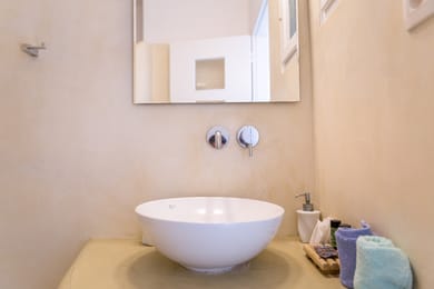 One-Bedroom Apartment Upper Floor with Partial Sea View