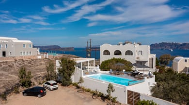 Acrothea Suites & Villas Santorini - Image 5