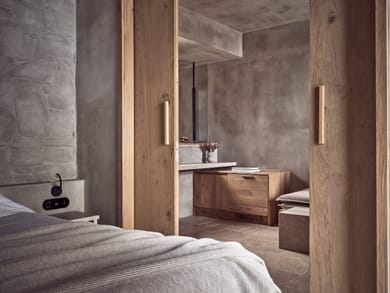 Grand Summer House (4 Bedroom Villa with 2 private pool and garden patio)