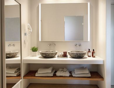 Deluxe Suite with Outdoor Heated Private Pool & Jacuzzi