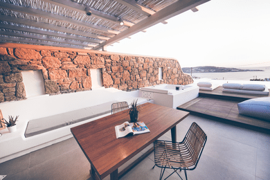 Deluxe Suite with Outdoor Heated Private Pool & Jacuzzi