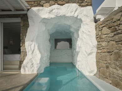 Gέranos Suite with Pool and Jacuzzi