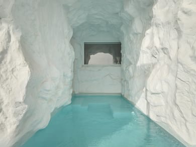 Gέranos Suite with Pool and Jacuzzi