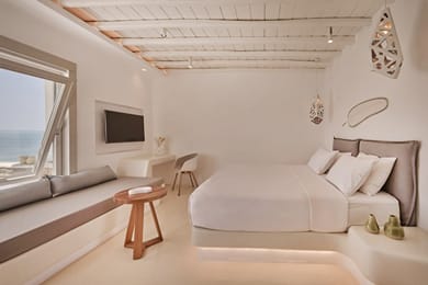 Premium Sunset Jacuzzi Suite