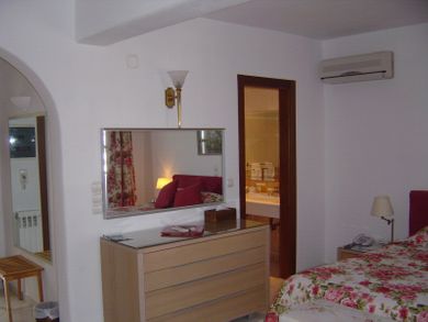 Adonis Hotel Mykonos - Image 3