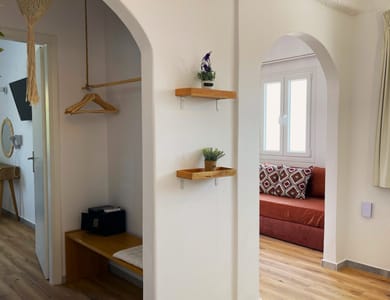 Apartment // Pool & Sea View