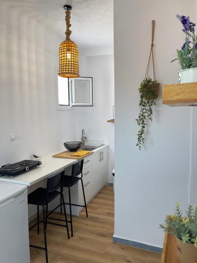 Apartment // Pool & Sea View