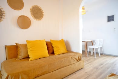 Apartment // Pool & Sea View