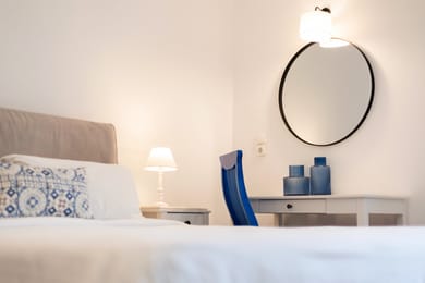 Room // Pool & Sea View