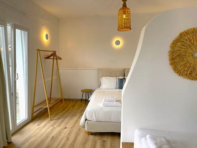 Flatlet // Groundfloor Village View