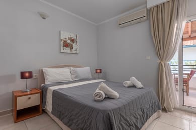 One Bedroom Apartment