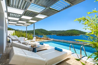 Superior 1 Bedroom 1 Level Panoramic Sea View Pool Villa 60m²