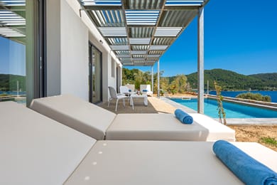 Superior 1 Bedroom 1 Level Panoramic Sea View Pool Villa 60m²