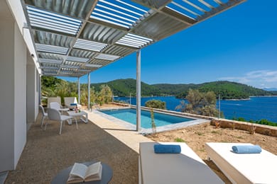 Superior 1 Bedroom 1 Level Panoramic Sea View Pool Villa 60m²