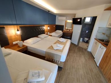 AEGEAN BLUE Apartments & Suites - Image 3