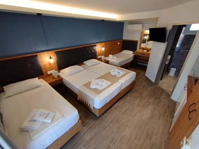 AEGEAN BLUE Apartments & Suites - Image 7