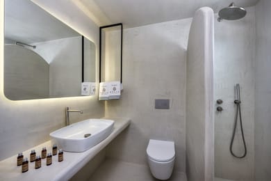 Aelia Suite Sea View with Hot Tub