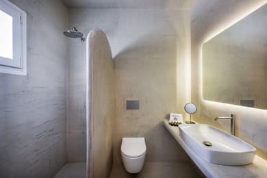 Honeymoon Suite Sea View with Hot Tub