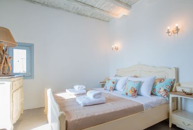 Grand Villa with Sea View and Private Pool Up to 8 Persons