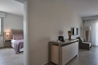 Family One Bedroom Suite Pool View