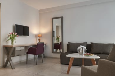 Premium Two Bedroom Suite Pool View