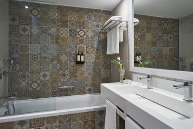 Premium Family Room Sliding Doors with Direct Pool Access