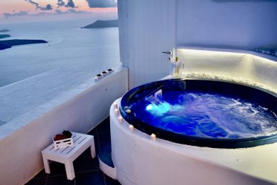 Honeymoon Studio "ILIOS" Sea View Outdoor & Indoor Jetted Tubs 2 adults