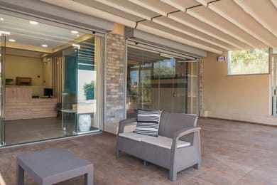 Aequor Luxury Rooms & Apartments - Image 2