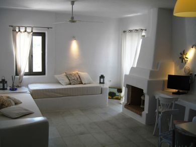 Aeraki Villas Paros - Image 3