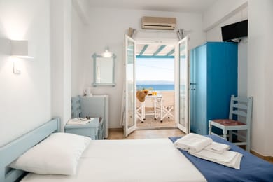 Double or Twin Room with Sea View