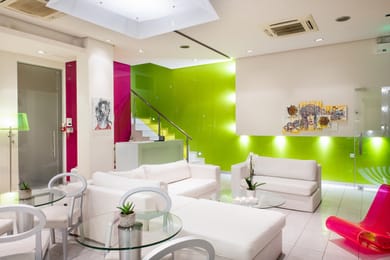 Afrodite Suites - Image 2