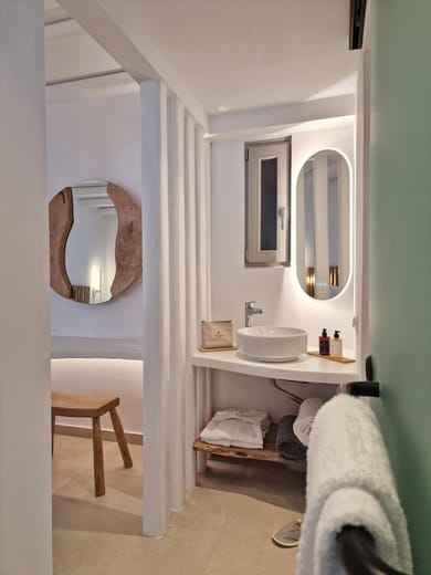 INFINITY SUITE - (with Private Swimming Pool and Sea View)