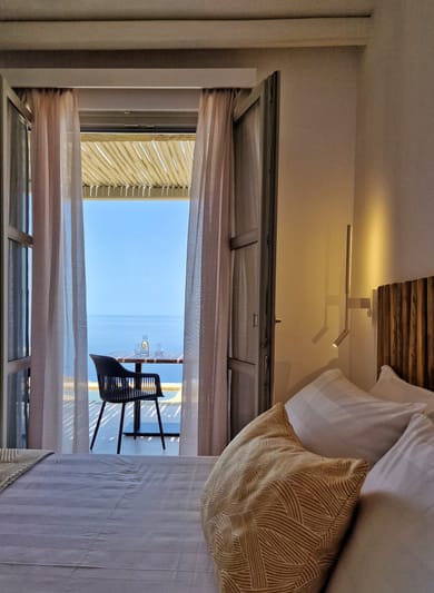 INFINITY SUITE - (with Private Swimming Pool and Sea View)