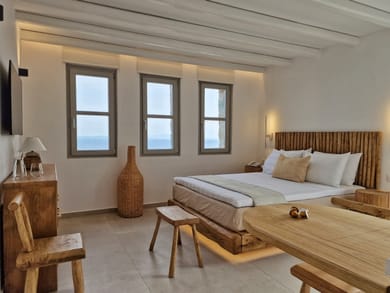 THE NEST (Double Bed Studio with Panoramic Sea View)